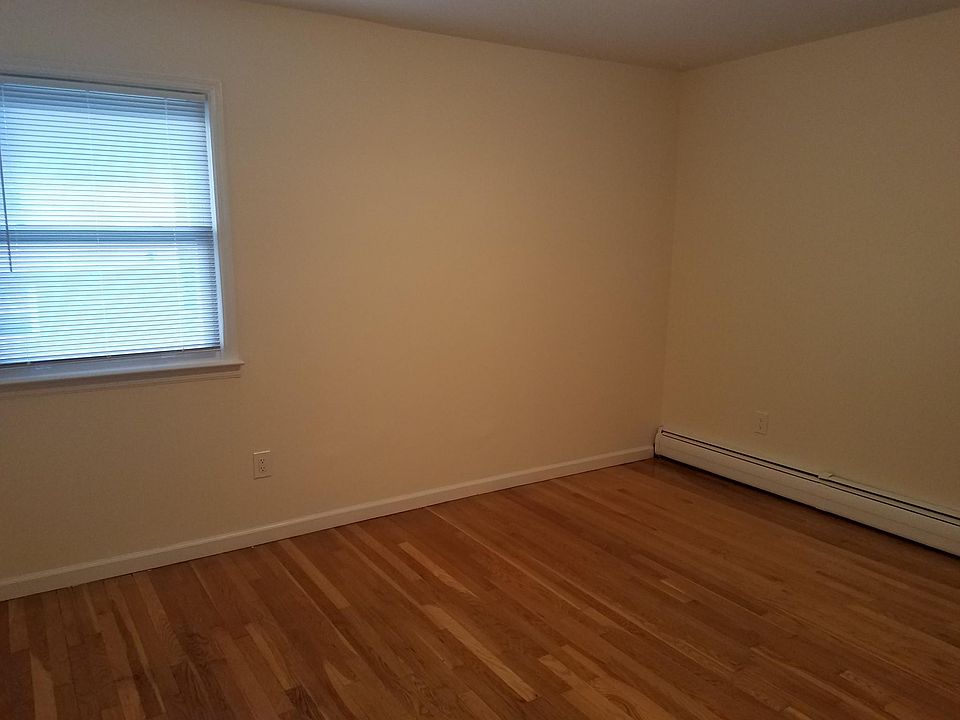 92 Dutchess Ave, Staten Island, NY 10304 Zillow