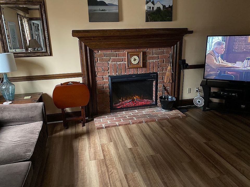 1st image of 4245 Carol Ann Dr