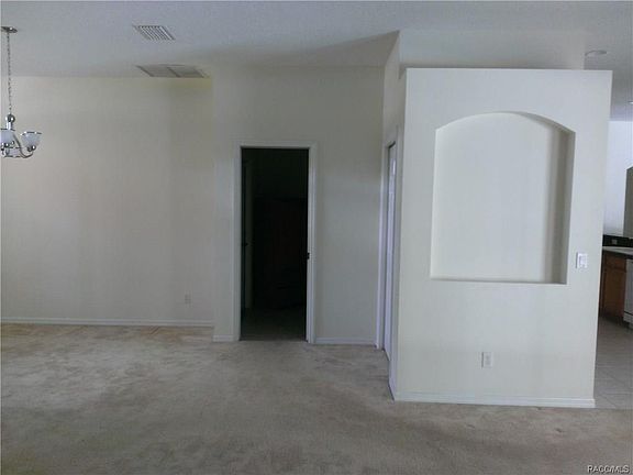4th image of 3731 W Forest Dr