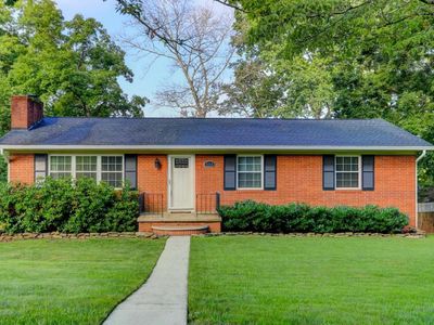 8008 W Cliff Dr, Knoxville, TN, 37909