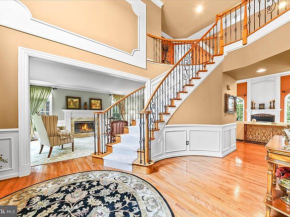 2nd image of 30 William Howard Dr