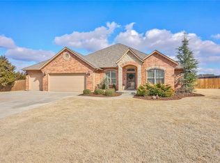 554 Prairie Ln, Guthrie, OK 73044