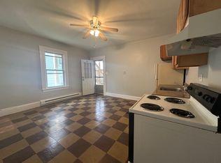 136 E Liberty St APT 1, Waterbury, CT 06706