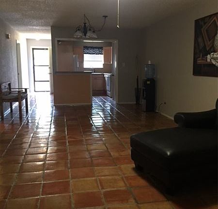 5th image of 1400 Palm Valley Dr W