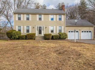 5 McGuire Rd, Sutton, MA 01590