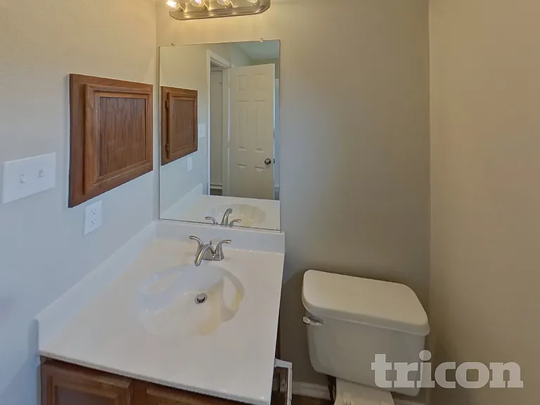 230 Jennifer Ln — Photo 16
