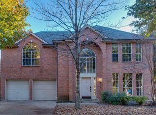 7400 Bear Lake Dr, Fort Worth, TX 76137