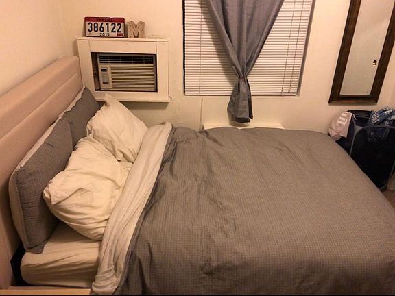 5th image of 1569 N Colonial Ter APT 208