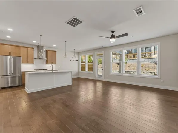 1244 Winterhaven Dr, Cumming, GA 30041