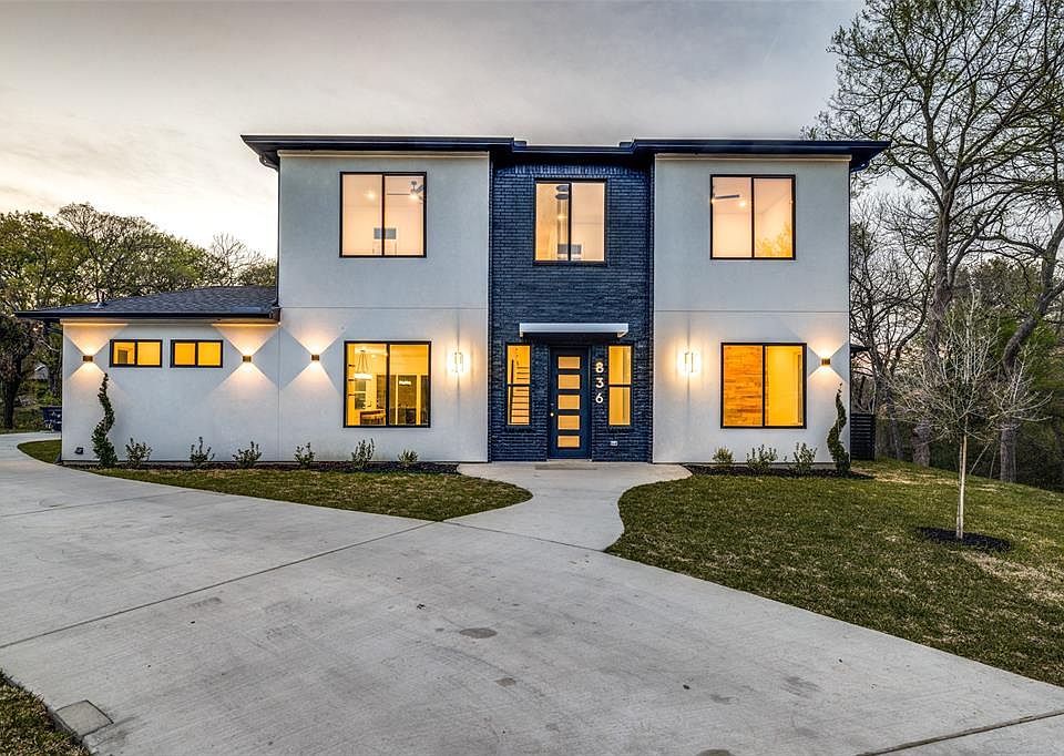 1st image of 836 Robin Meadow Ct