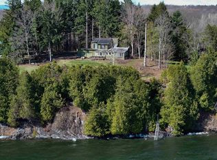 38 Featherbed Ln, South Hero, VT 05486