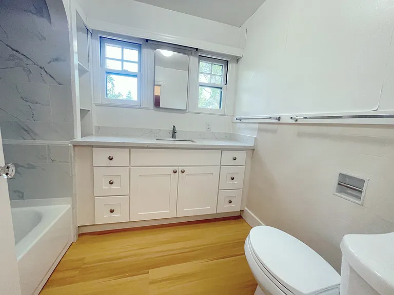 2351 Ramona St — Photo 22
