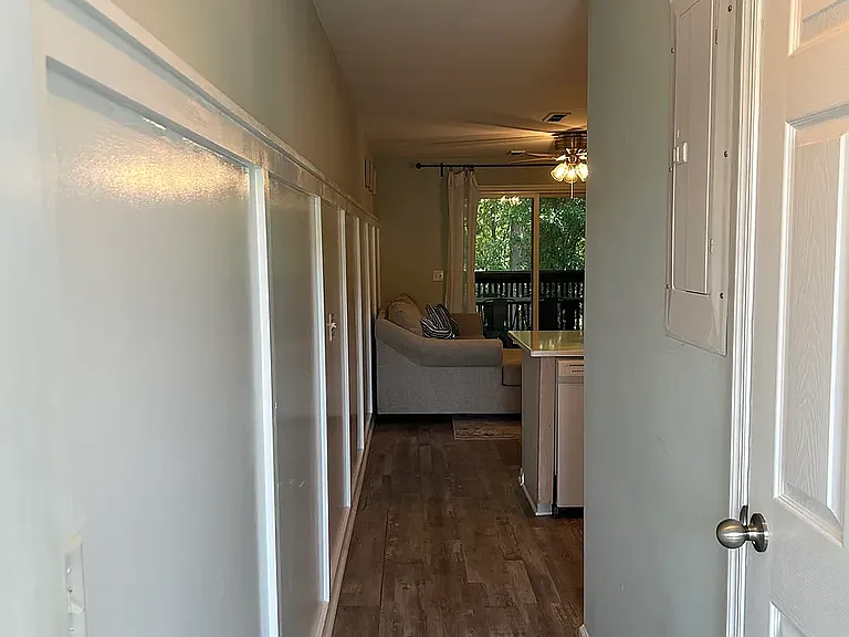 1530 Fort Johnson Rd #4J — Photo 3