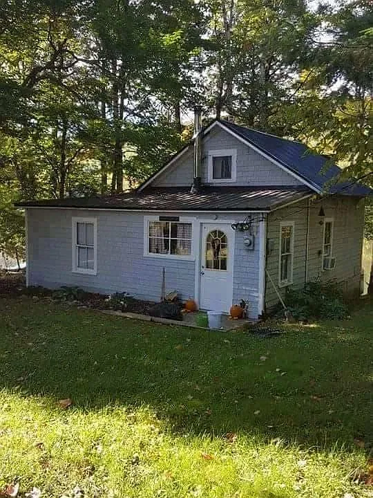 24 Quoggy Joe Lake Rd