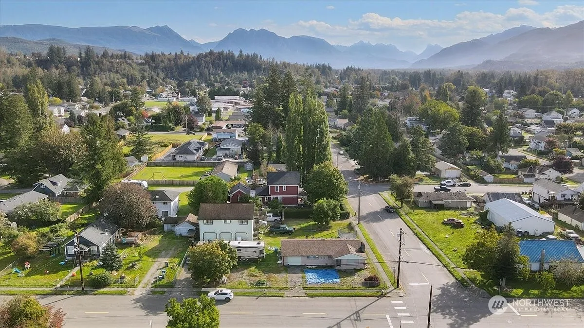 500 1st Street photo 1