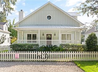 542 Magnolia Ave, Saint Simons Island, GA 31522
