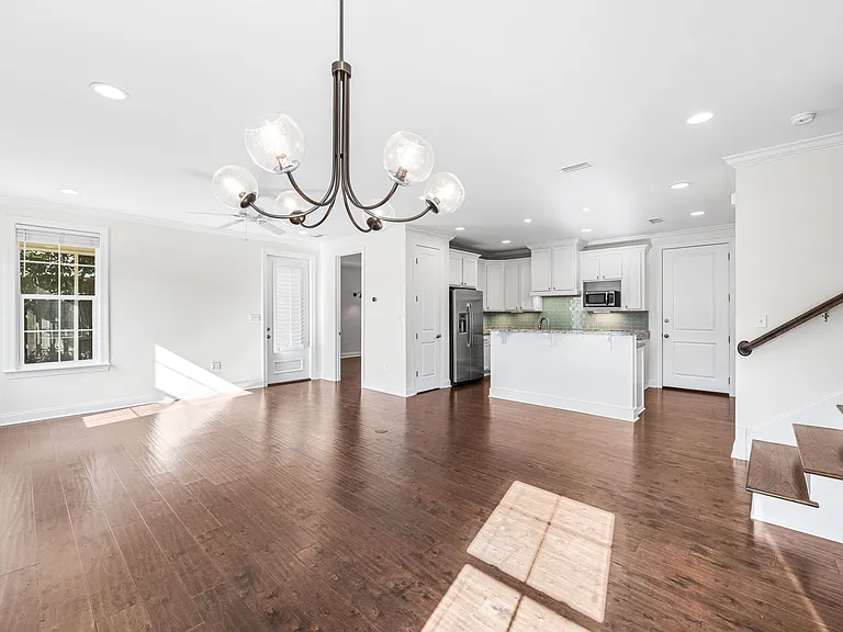143 Christian Dr — Photo 21
