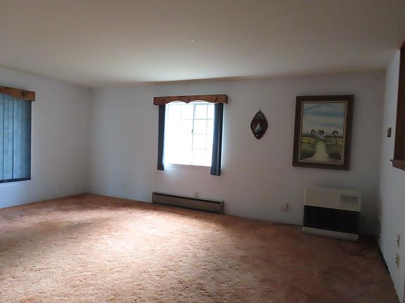 5th image of 2626 Sequoia Way