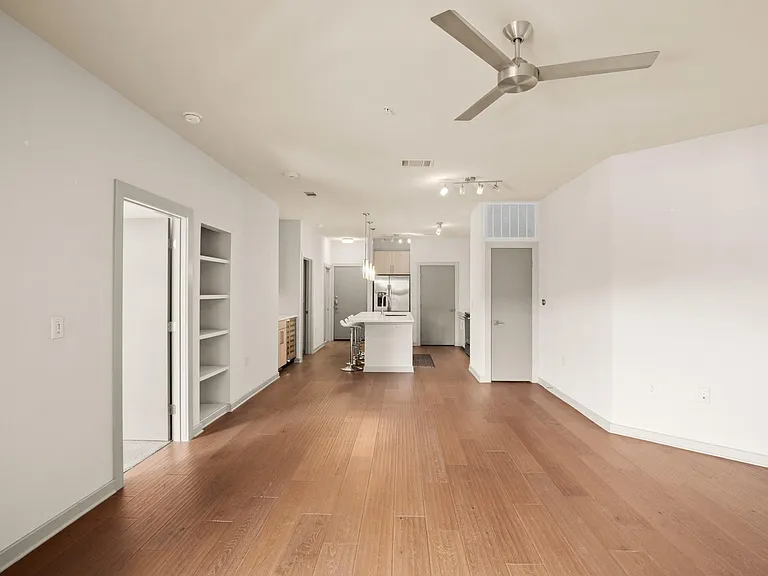 3600 S Lamar Blvd #106 — Photo 7