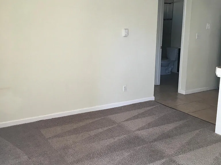 415 165th St S #2 — Photo 5