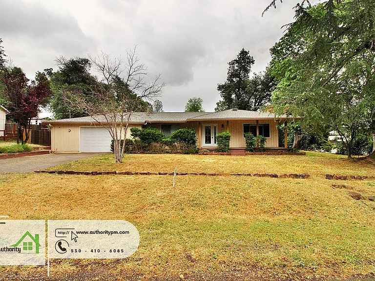 3773 Ricardo Ave — Photo 2