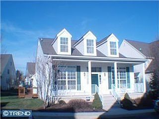 5th image of 407 Winterberry Dr