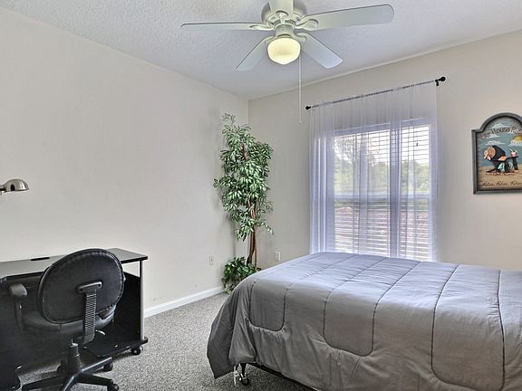 5th image of 5080 Fairways Cir APT 205