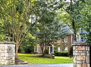 9701 Pentland Ct, Raleigh, NC 27614