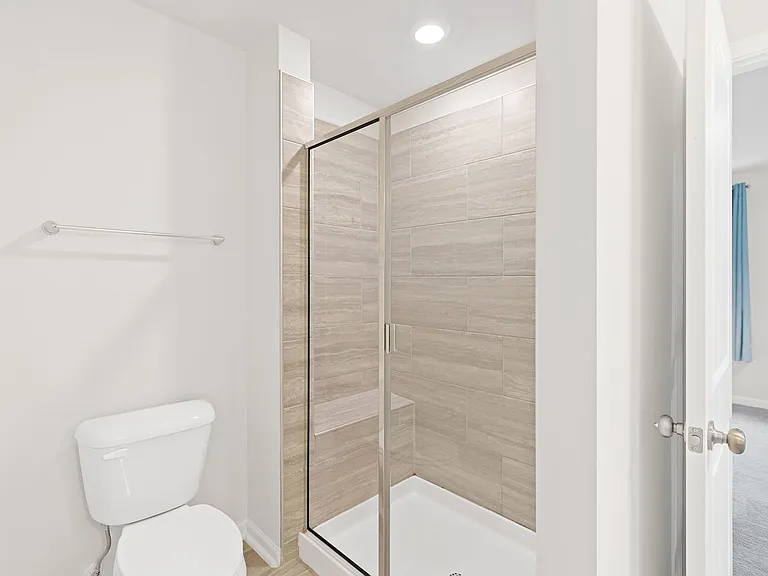 1090 Shoreside Dr — Photo 9