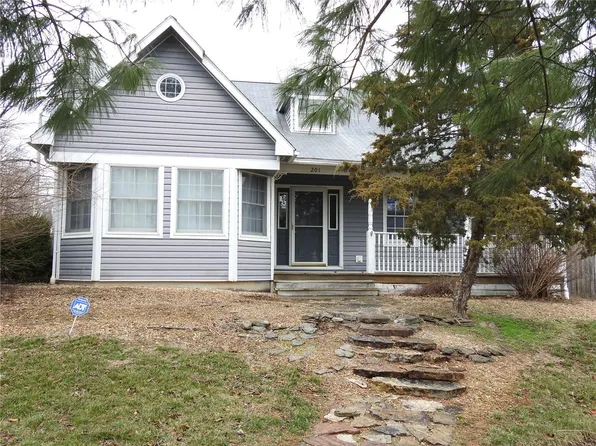 201 Christy Dr, Rolla, MO 65401