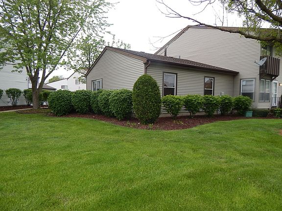 2nd image of 20165 S Fairwood Ct #205