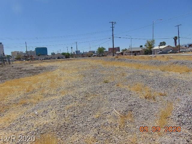 1st image of 517 Jefferson Ave