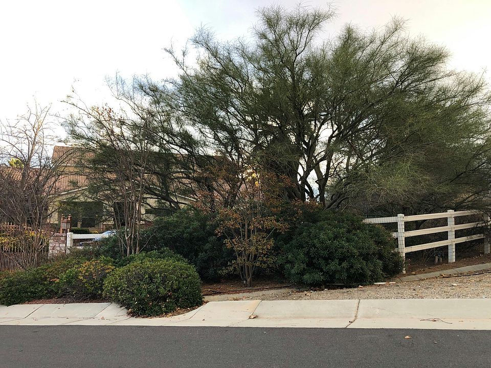 1st image of 34447 Desert Rd