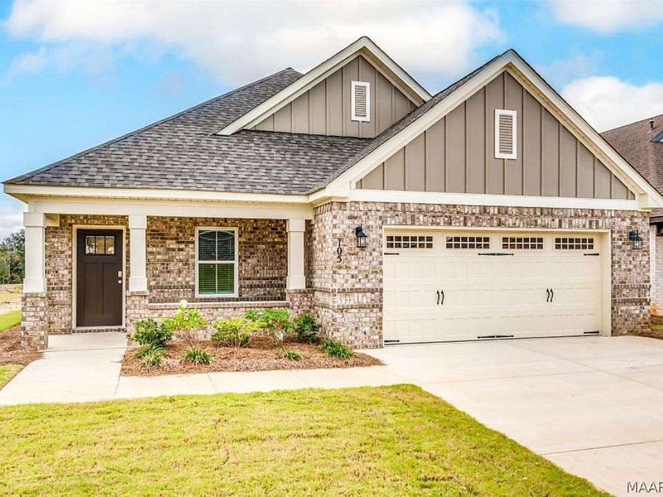 Front view of the home.