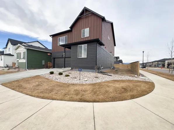 615 Whisperwind Ln, Fort Collins, CO 80524