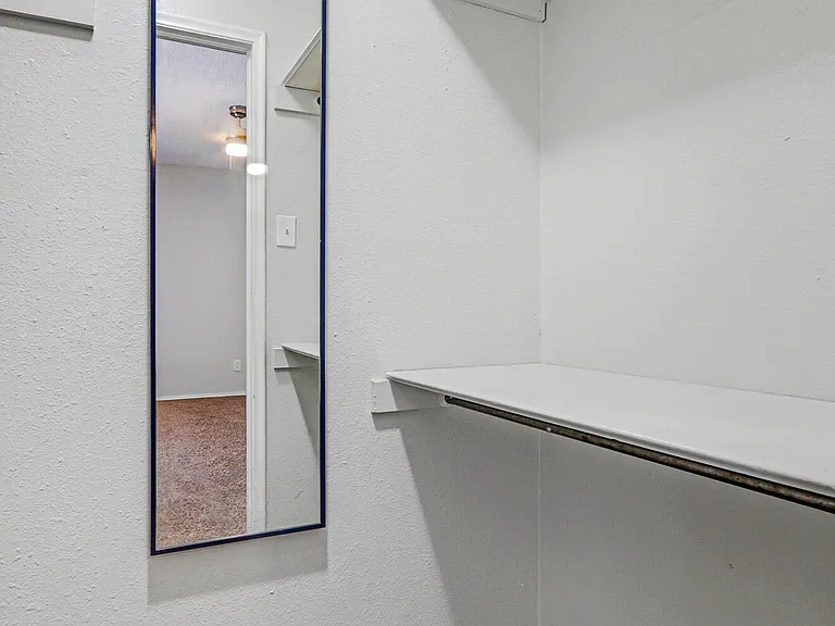 6700 Escondido Dr #G9 — Photo 27