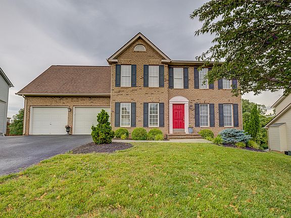 4th image of 6118 Renoir Ln