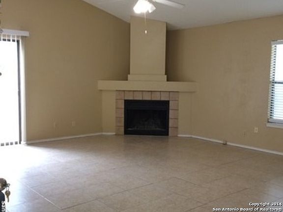 3rd image of 310 Burlington Dr