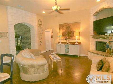 3rd image of 27038 Stonewood Dr