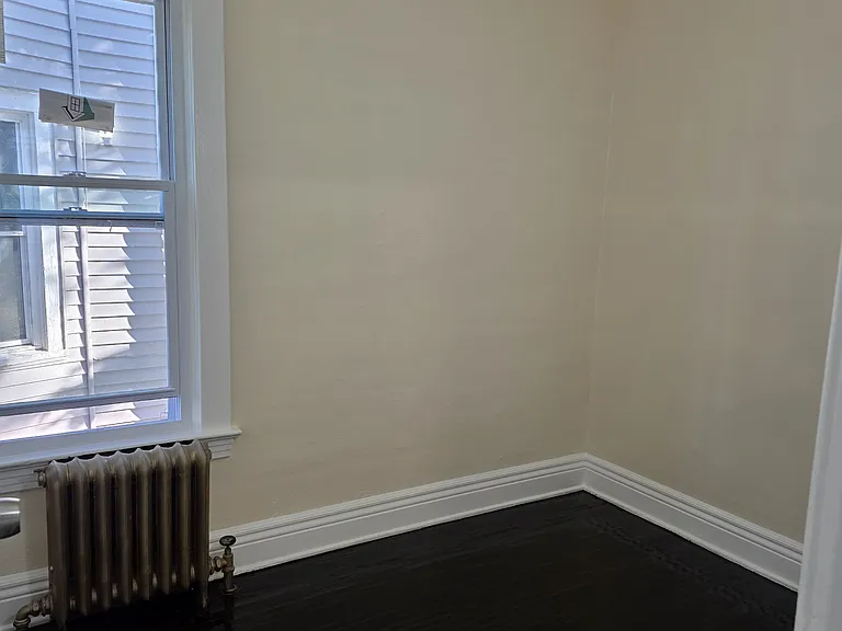 563 Humboldt Pkwy #1 — Photo 7