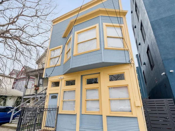 671 9th St, Oakland, CA 94607