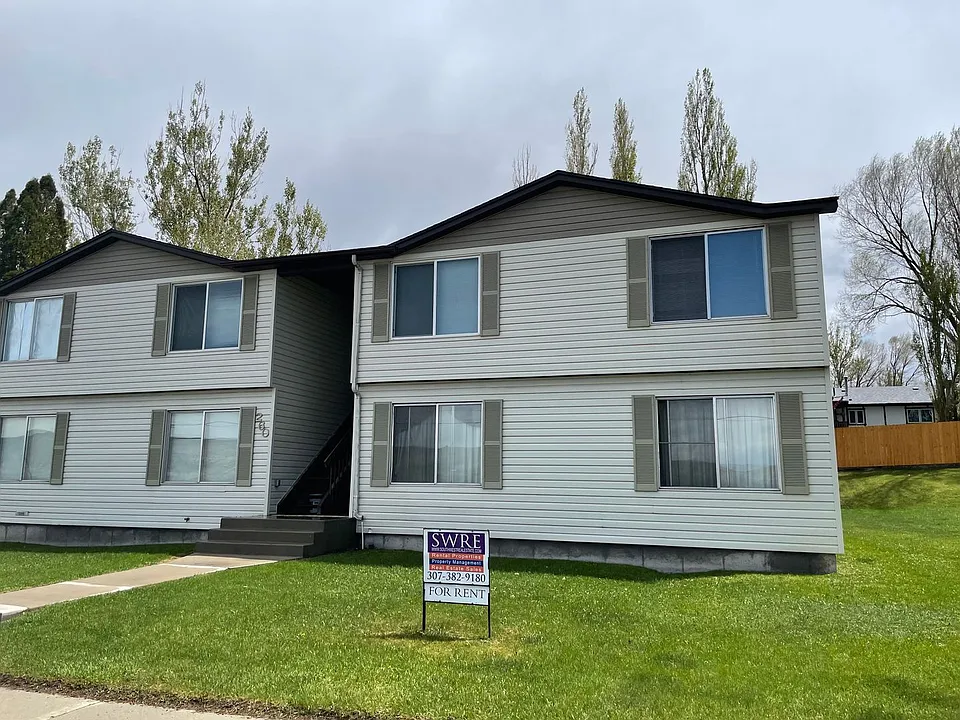 260 Shoshone Ave
