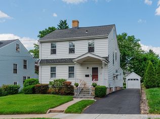 18 Collett St, North Haven, CT 06473
