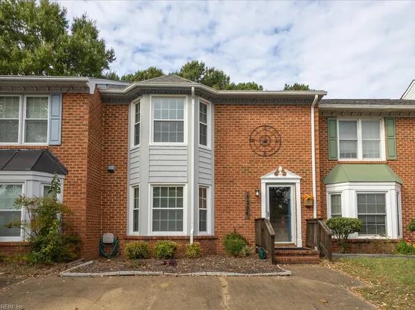 5304 Brookstone Ln, Virginia Beach, VA 23455