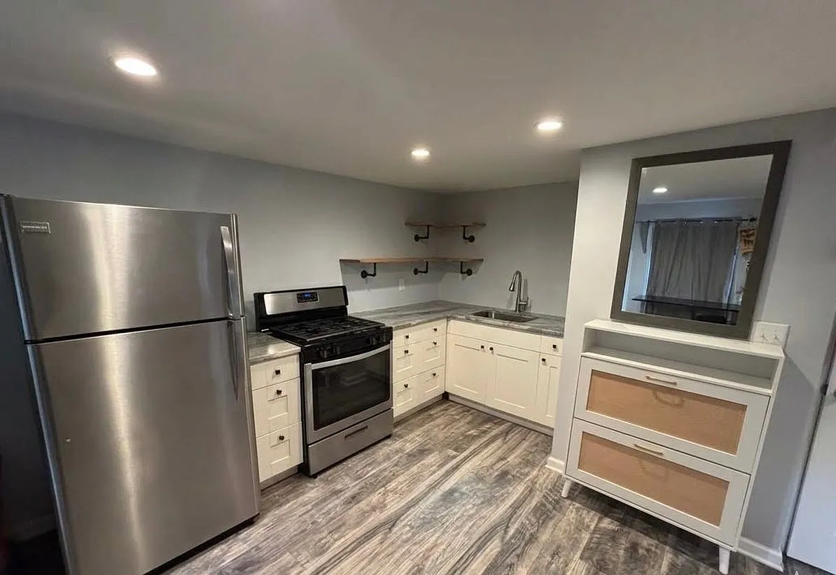 2 bed, $1,950 — Photo 1