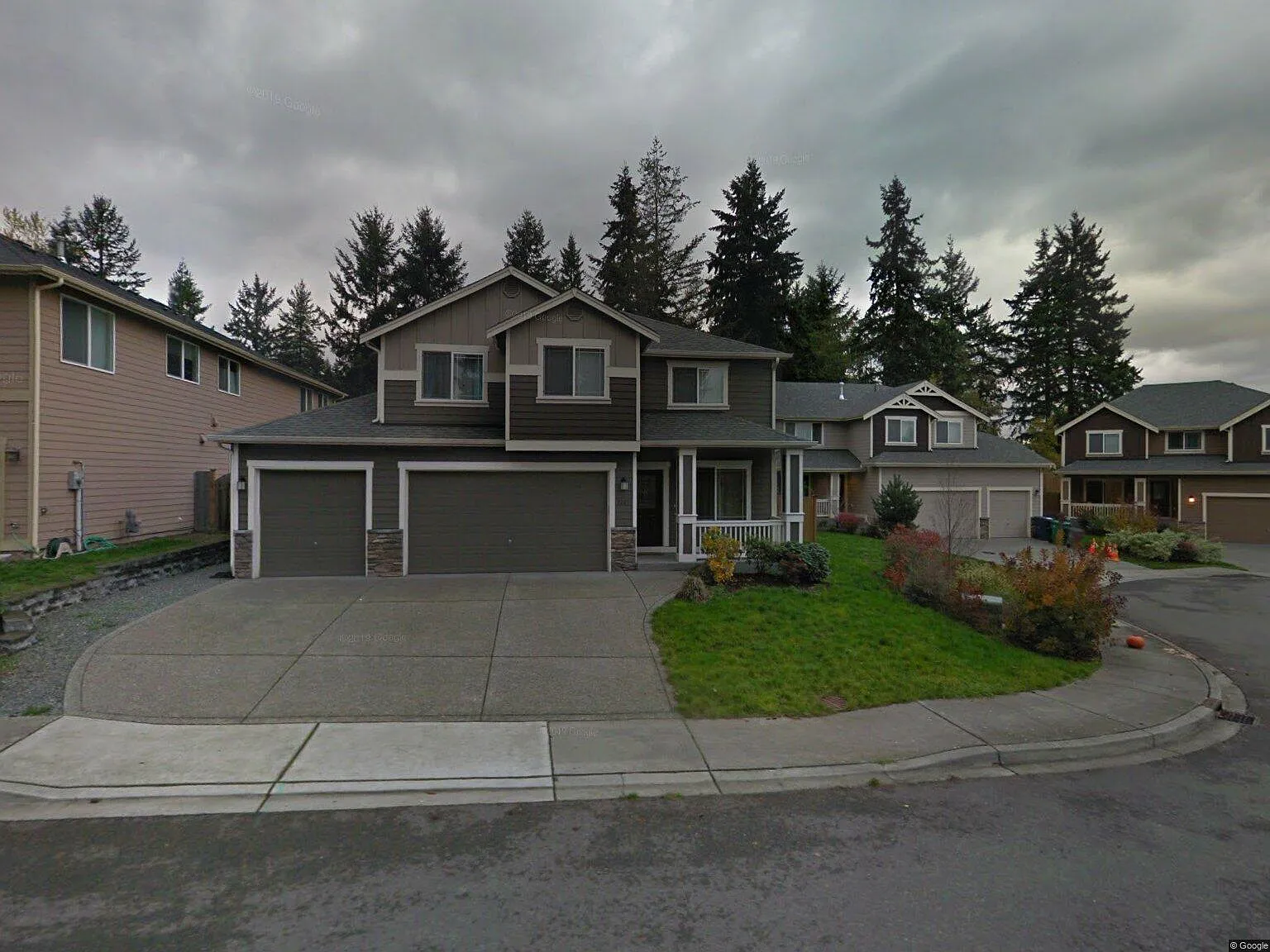 4 bed, 2.5 bath, 1861 sqft, $3,500 — Photo 1
