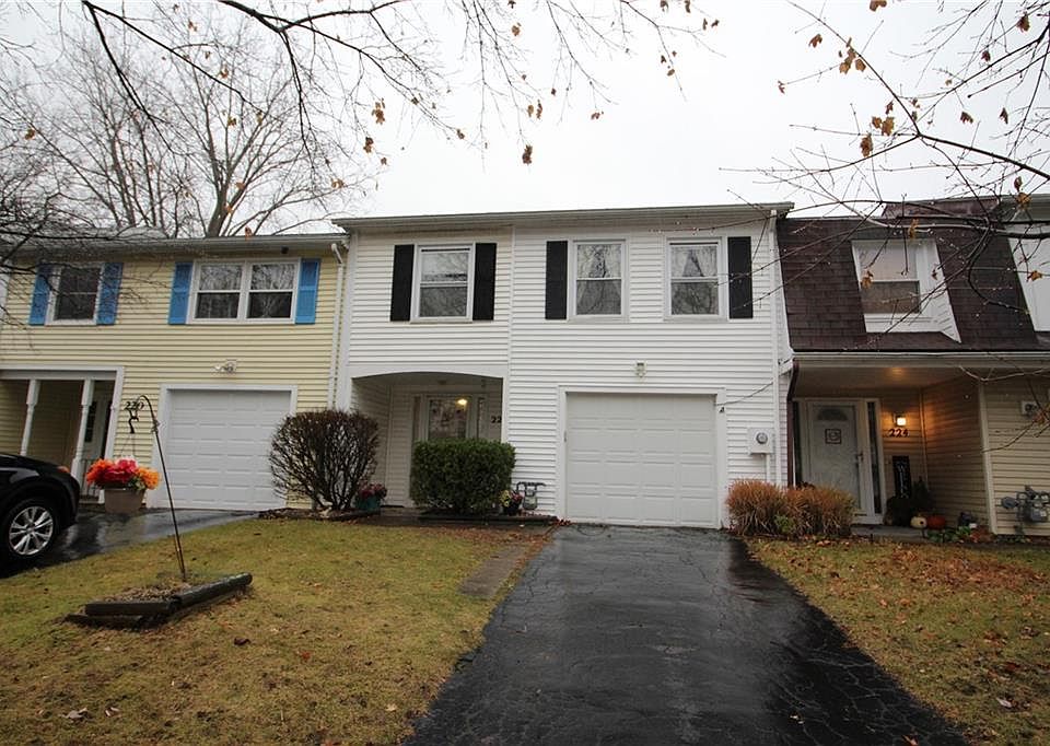 1st image of 222 Willow Pond Way