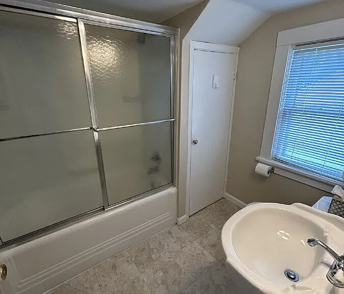 2501 Mary Ave — Photo 14
