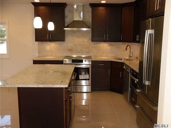 4th image of 2341 Westlake Ct