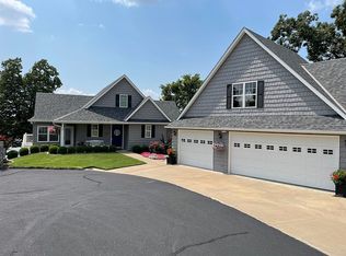 31819 S 598th Rdg, Grove, OK 74344